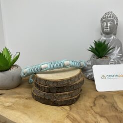 Collier anti-parasitaire naturel l-46-a-50-cm bleu pastel